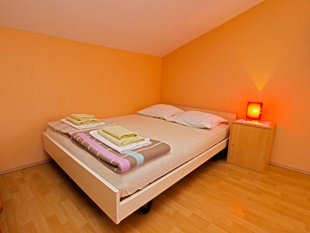 Apartments Denis 19 Fazana Exterior photo